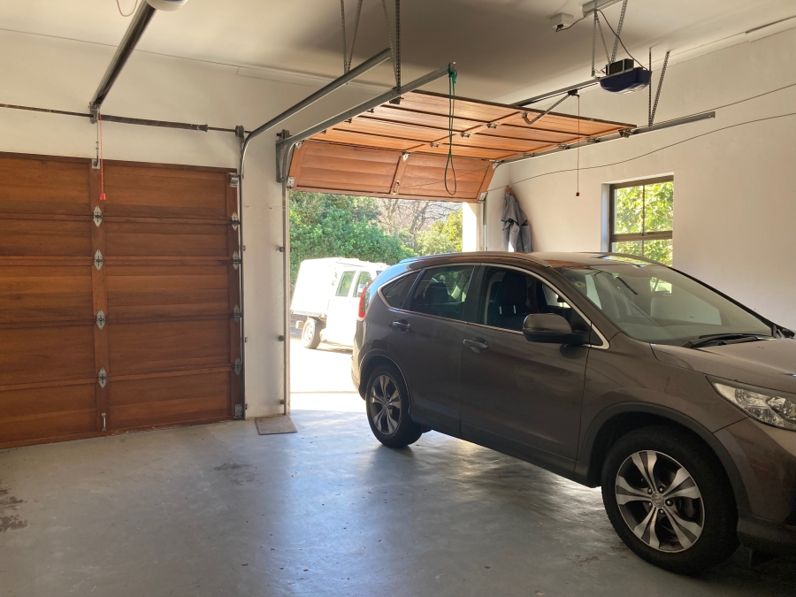 To Let 3 Bedroom Property for Rent in Avignon Western Cape